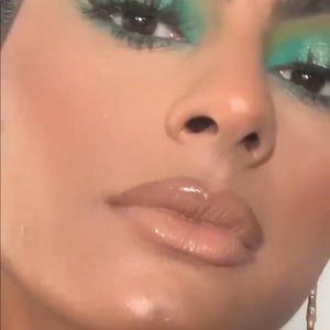 Meet your Posher, Gabby